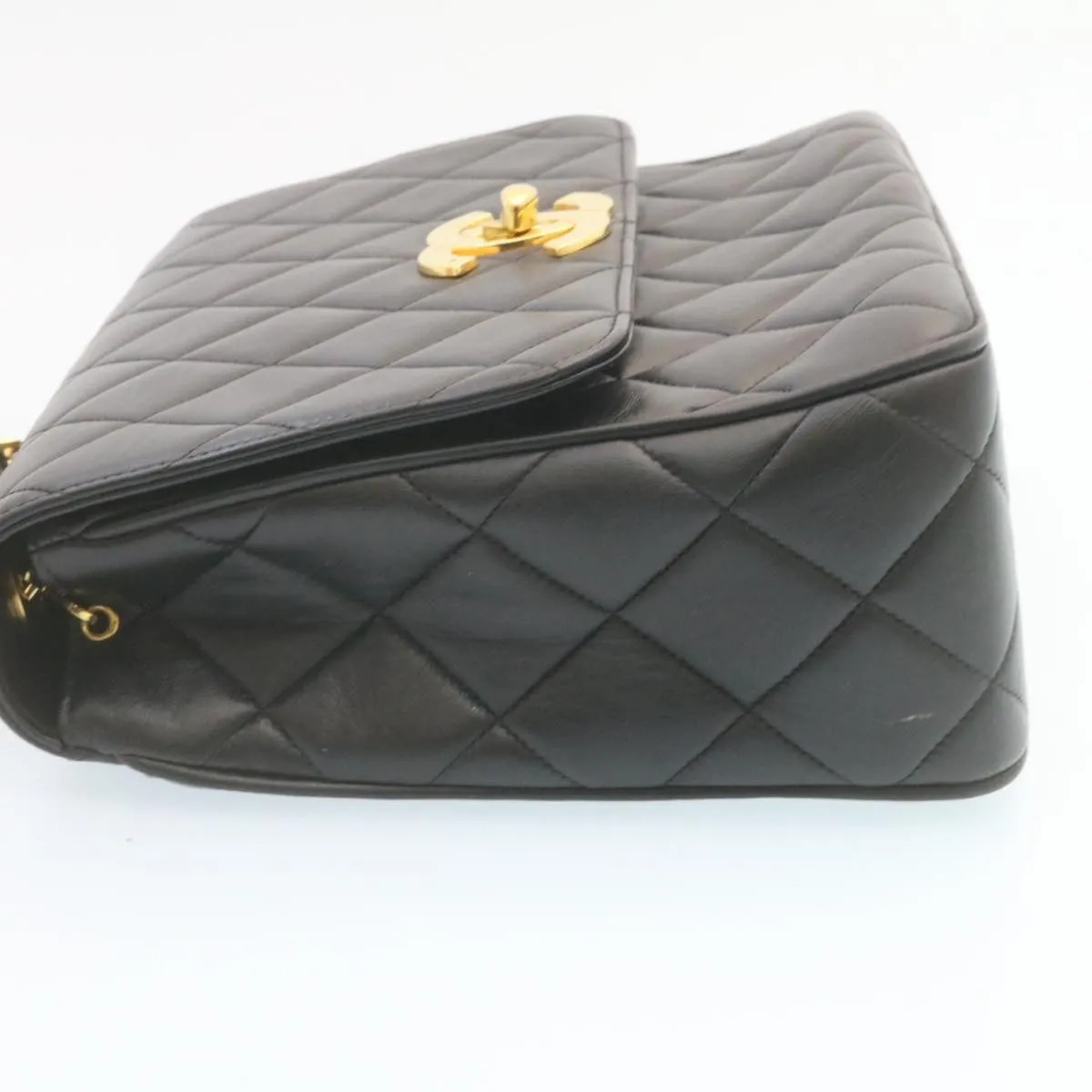 Chanel Matelasse Chain Flap Shoulder Bag Lamb Skin Black Gold CC Auth 28632A