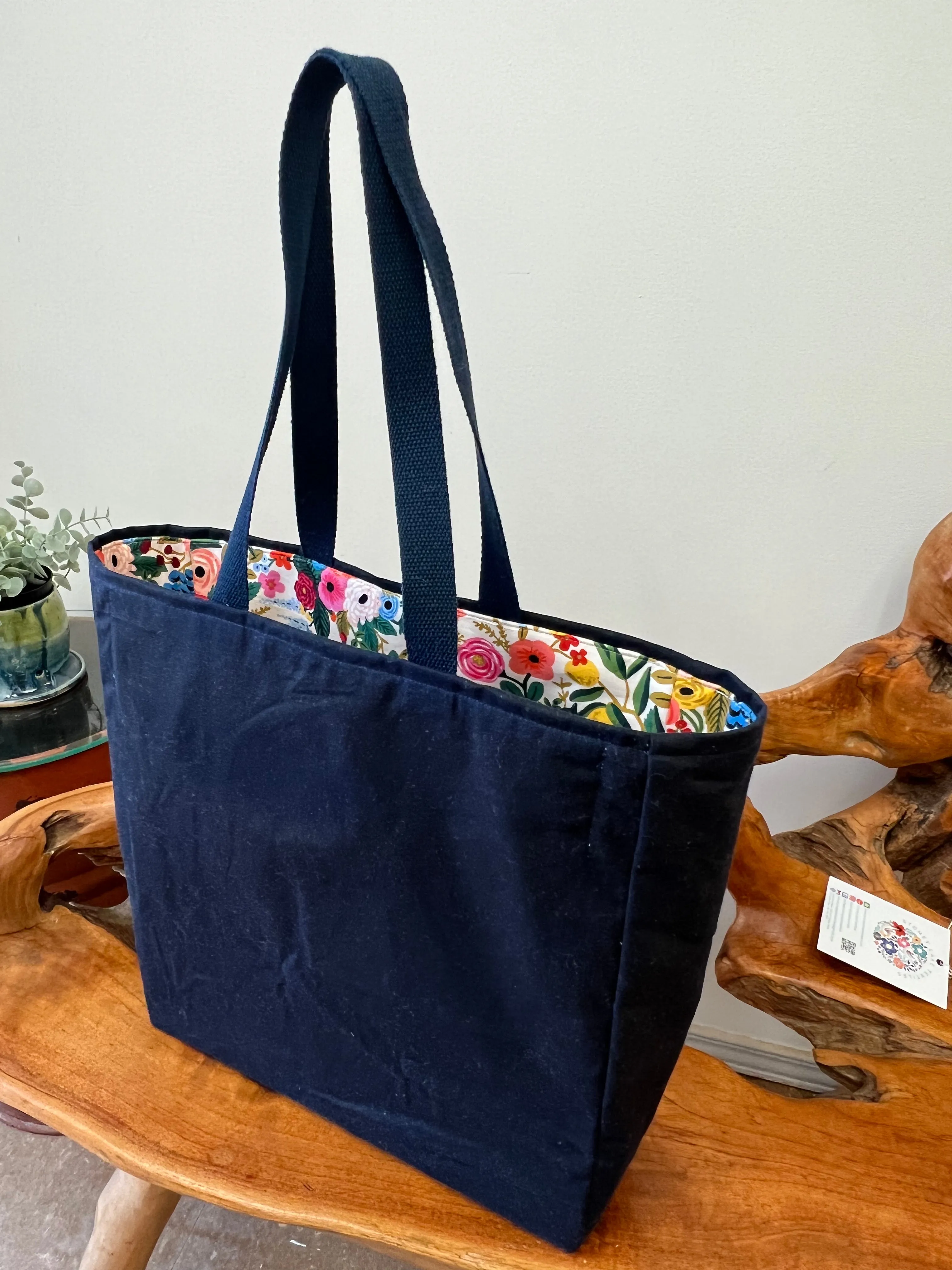 Simple Sturdy Tote Waxed Canvas Navy & Garden Party Lined