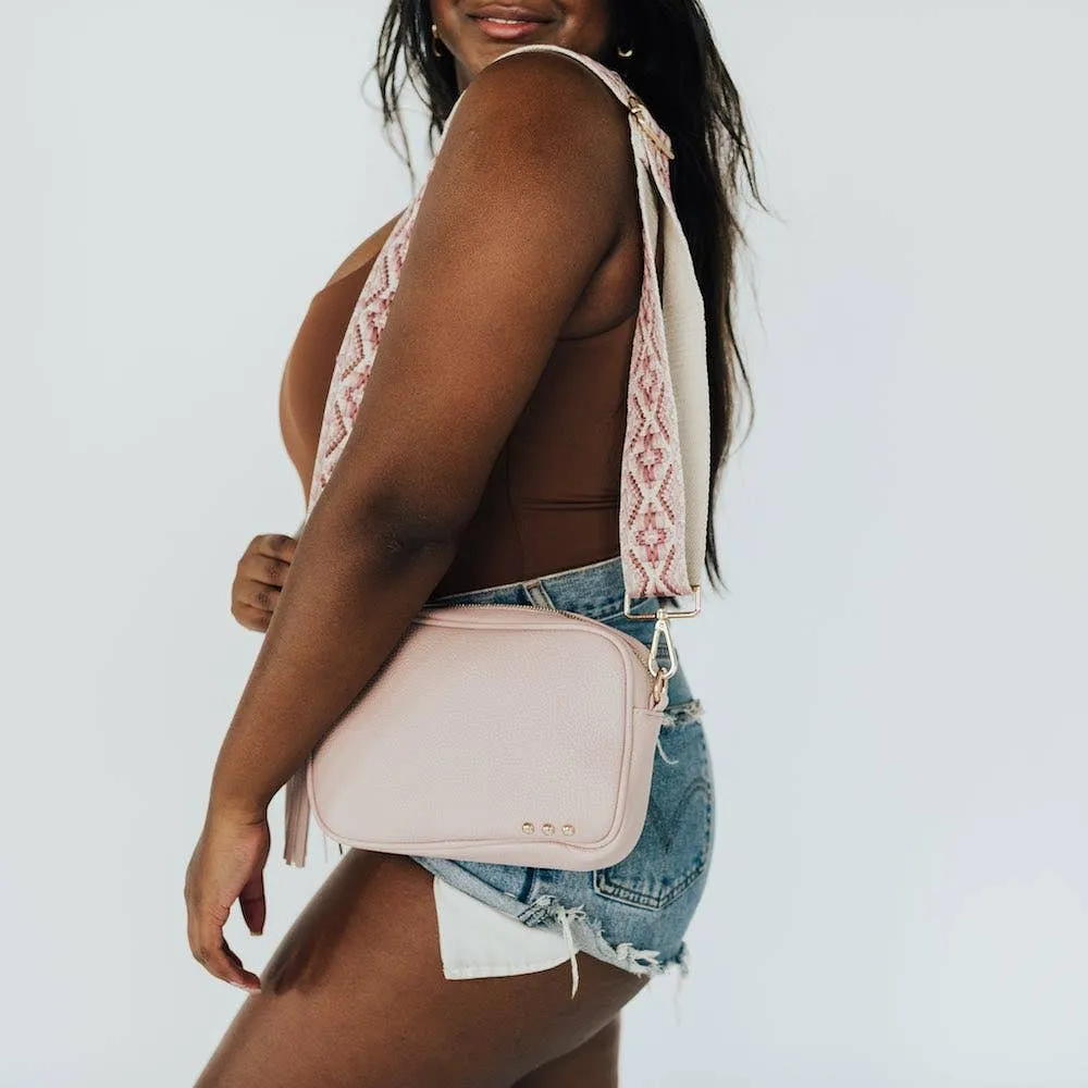 Willow Camera Crossbody Bag: Black